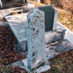 Споменик Дамљану Поповићу на Поповића гробљу у Белој Реци (фото Бојан Радојичић)