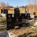 Споменик Глишу Крџавцу на Љујића гробљу у Бистрици (фото Бојан Радојичић)