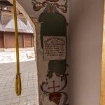 Спомен плоча Радивоју Савковићу у улазу у порту цркве Свете Тројице у Драглици (фото Бојан Радојичић)