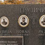 Споменик Новаку Грујичићу на Грујичића гробљу у Драглици (фото Бојан Радојичић)