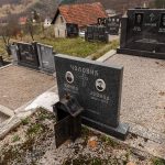 Споменик Јовици Чоловићу на гробљу у Расници, Драглица (фото Бојан Радојичић)