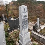 Споменик Страину Шуљагићу на Шуљагића гробљу у Драглици (фото Бојан Радојичић)