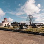 Гробље код цркве у Дрмановићима, Акмачићи (фото Бојан Радојичић)