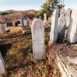 Споменик Јолу и Јовиши Ремовићима на гробљу у Ремовићима, Јасеново (фото Бојан Радојичић)