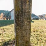 Крајпуташ браћи Јовану и Дамљану Млађеновићима у Трудову, Јасеново (фото Бојан Радојичић)