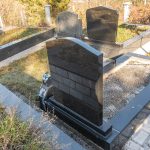 Споменик Стевану Тртовићу на Тртовића гробљу у Комаранима, Акмачићи (фото Бојан Радојичић)