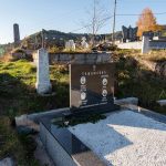 Споменик Јовану Томашевићу на гробљу у Мишевићима, Акмачићи (фото Бојан Радојичић)