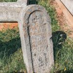 Споменик Драгутину Ћировићу на гробљу поред цркве у Негбини (фото Бојан Радојичић)