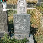 Споменик Рајку Кузељевићу на гробљу поред цркве у Негбини (фото Бојан Радојичић)