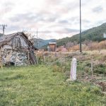 Крајпуташ Драгомиру и Давиду Ђокићима у Кремнима (фото Бојан Радојичић)