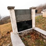 Споменик Љубомиру Танасковићу на гробљу на Капетановини у Крчагову (фото Бојан Радојичић)