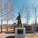 Споменик Петру Лековићу у Речицама (фото Бојан Радојичић)