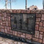 Спомен-плоча у Речицама (фото Бојан Радојичић)