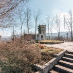 Споменик Петру Лековићу и спомен-плоча у Речицама (фото Бојан Радојичић)